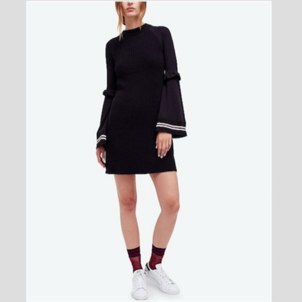 🖤 Free People Zou Bisou Black Ribbed Knit Bell Sleeve Sweater Dress S